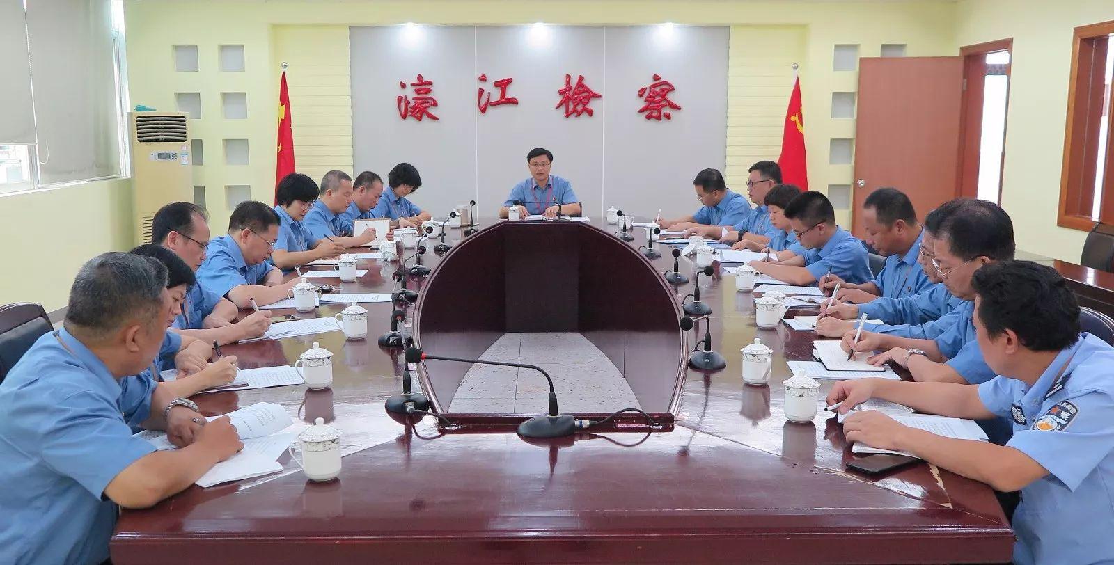 澳门濠江论坛资料查询,数据驱动决策_FYS50.277散热版