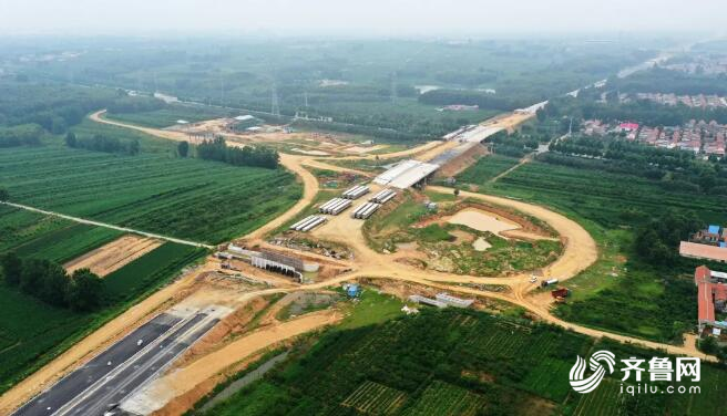 岚罗高速最新进展揭秘，探寻小巷独特风味，解锁新篇章！