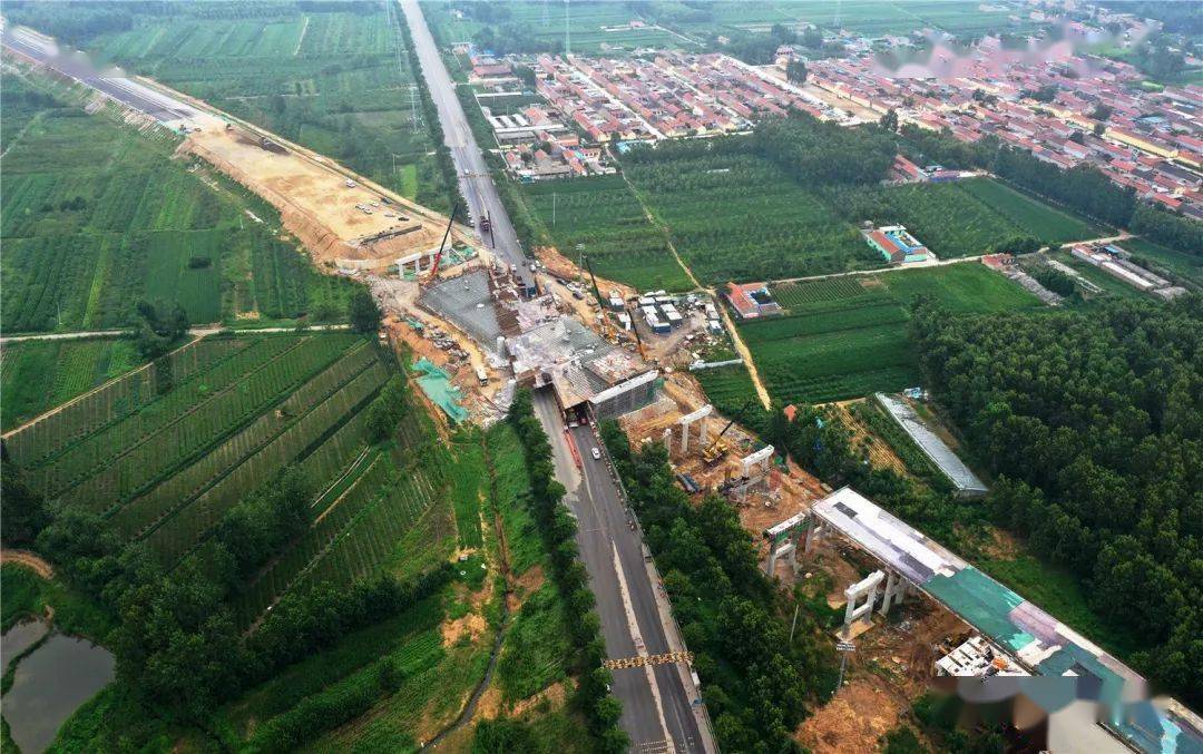 岚罗高速最新进展揭秘,探寻小巷独特风味,解锁新篇章!