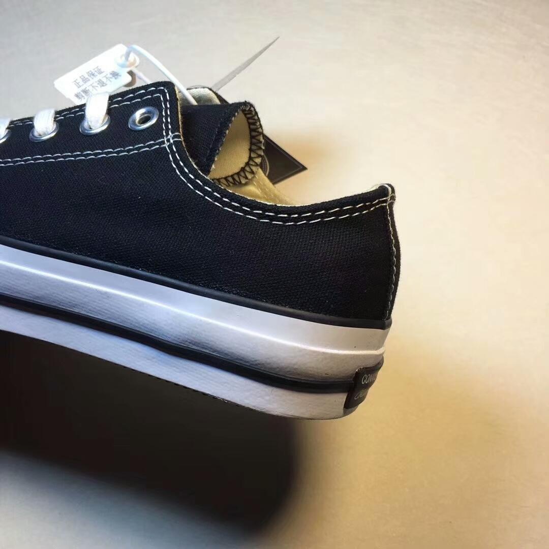 匡威最新款帆布鞋，引领时尚潮流的不二之选