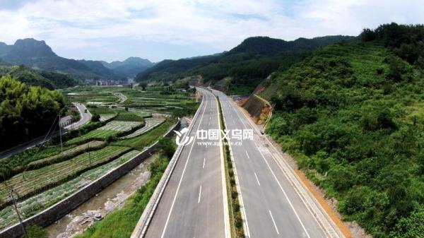 义武公路最新动态,旅程中的温馨瞬间