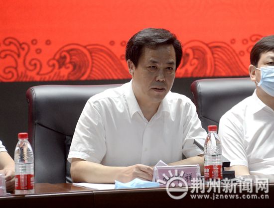 荆州郭华最新动态，砥砺前行展现自信成就之路