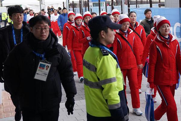 香港管家婆期期最准资料,动态解读分析_ZSW38.349媒体版