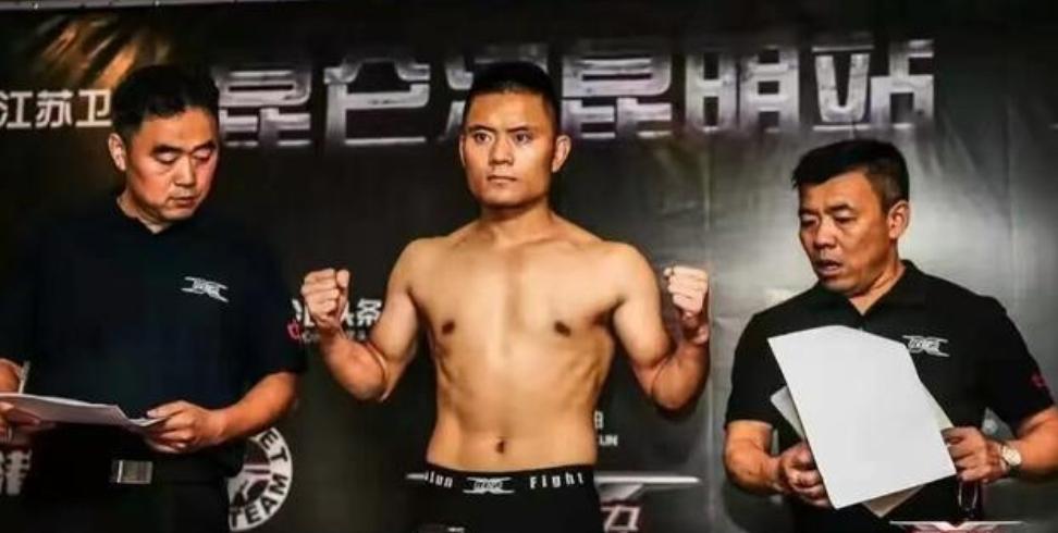 昆仑决最新对阵与小巷隐藏特色小店探索！