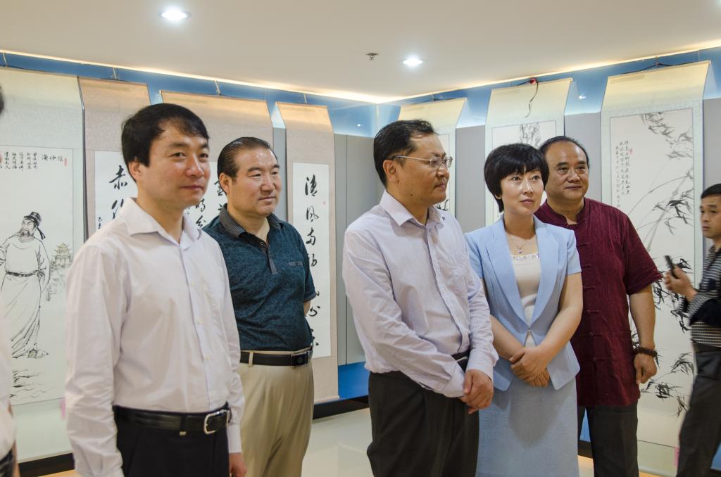 咸阳市委常委最新名单公布,自然美景探寻与内心宁静之旅