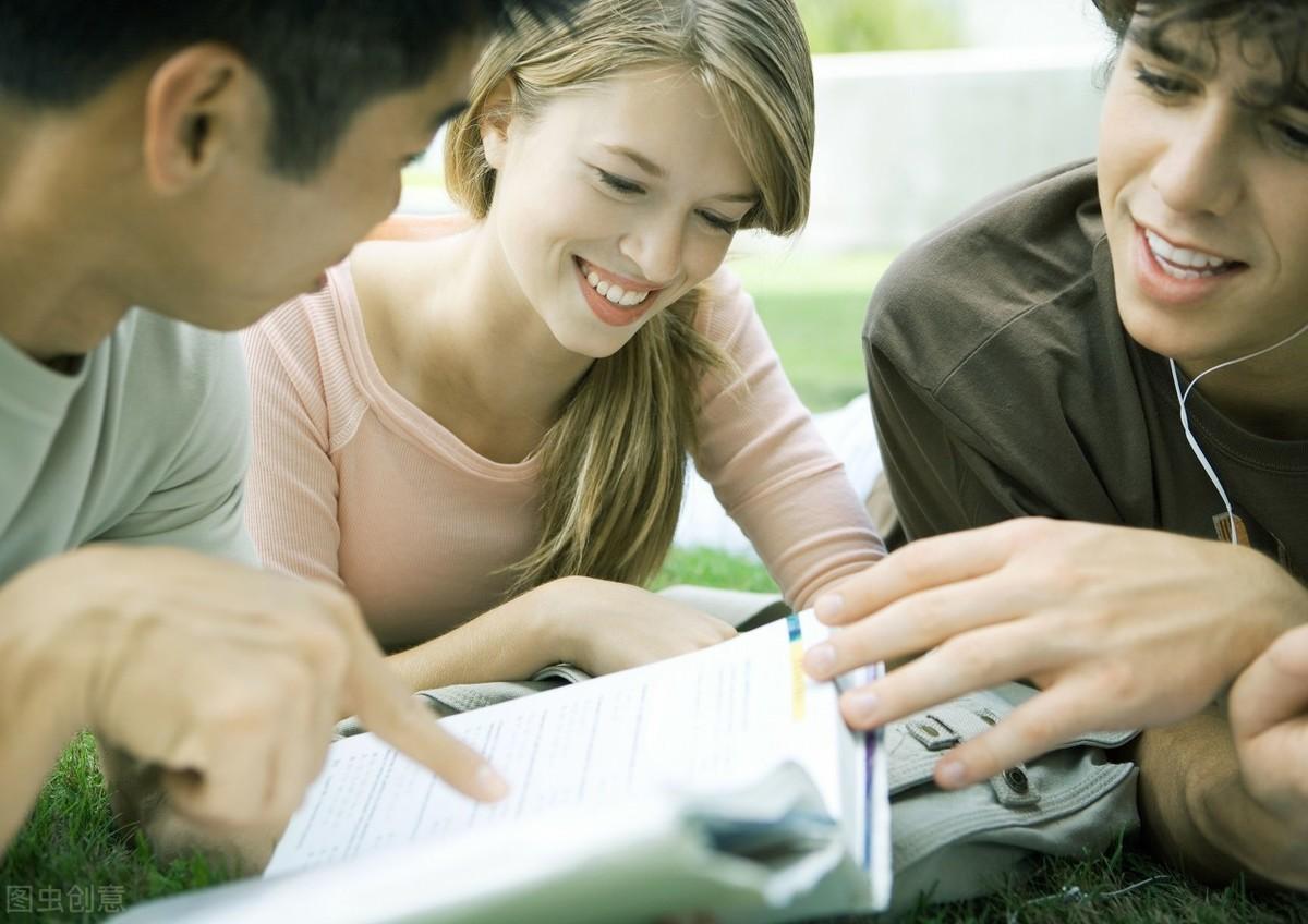 锦鲤夫妇最新消息热议背后观点分析,揭秘夫妇最新动态与公众反应