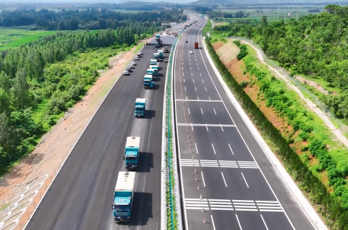 澳门一码精准,仿真方案实施_WXM23.435高速版