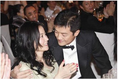 王菲与李亚鹏的最新动态,科技贡献助力生活品质重塑