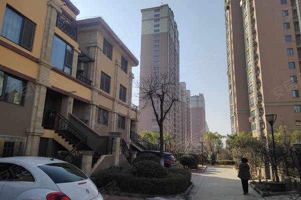 宿迁兰亭御城最新房价,科技重塑居住梦想,未来生活触手可及,房价动态更新中