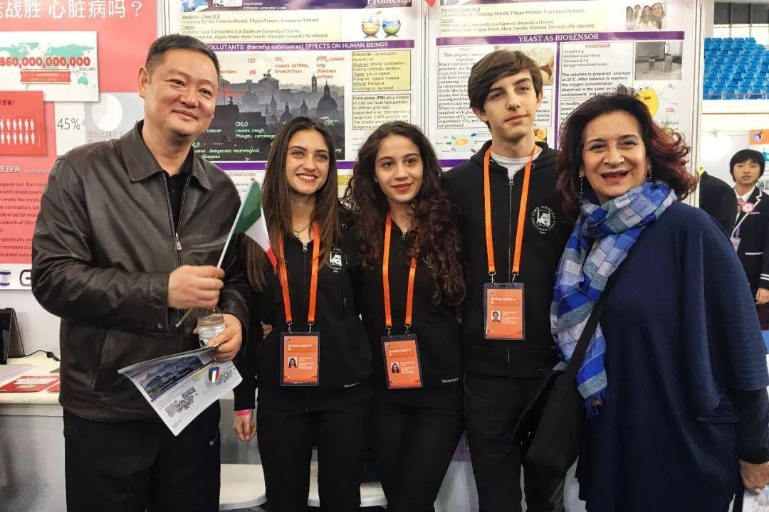 新澳门今晚9点30分,快速解答方案设计_明亮版84.192