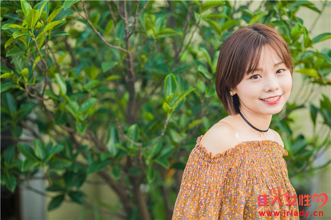 桃花村女人,高科技产品引领未来生活新篇章的最新章节