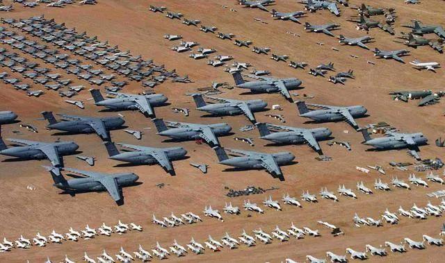 美国军事动态与探索自然美景的双重探索，寻求内心的宁静与平和