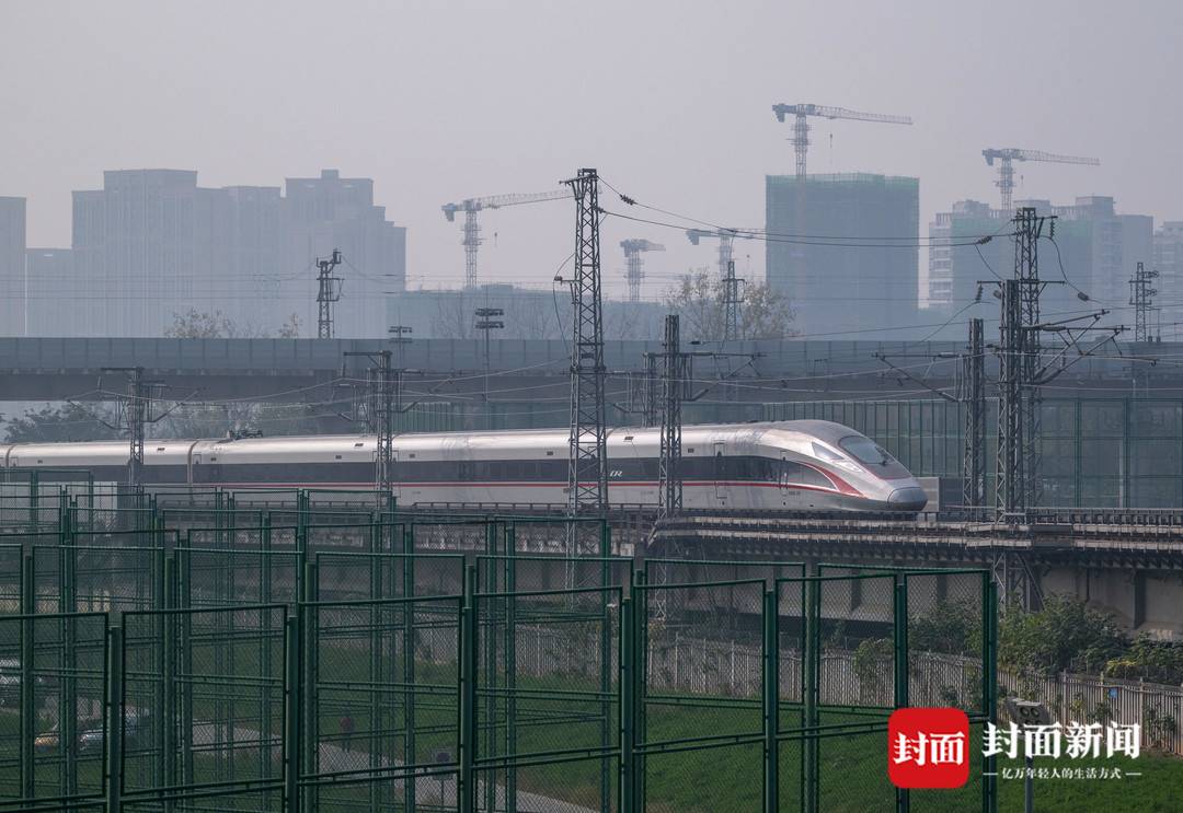 成自高铁最新进展、亮点及未来展望，消息速递！