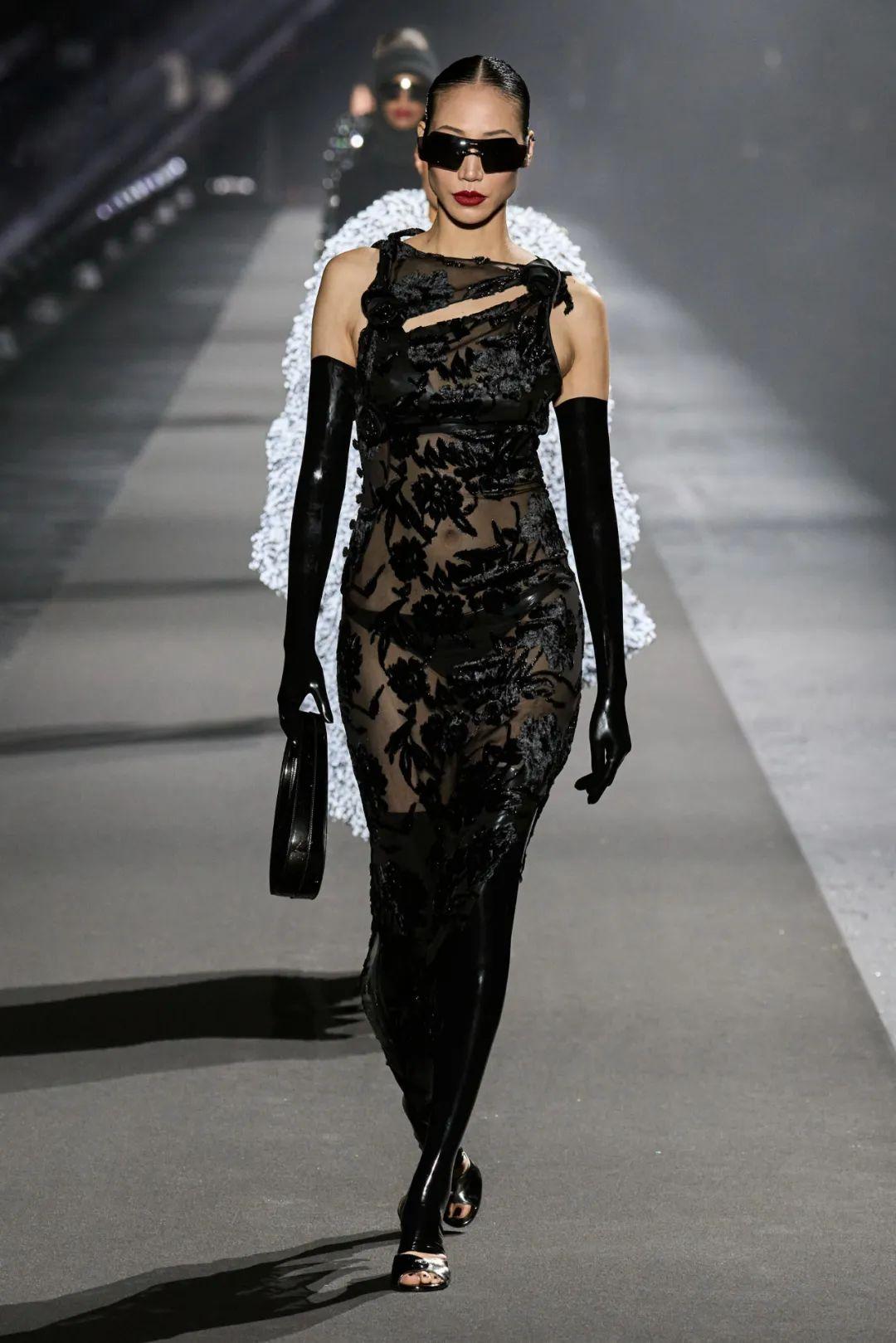 LU2024最新地址及其时代背景下的重要事件与地位印记