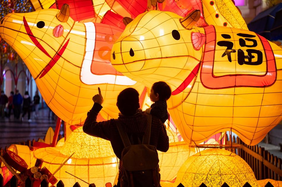 澳门正版金牛版网站,实地应用实践解读_用心版57.896