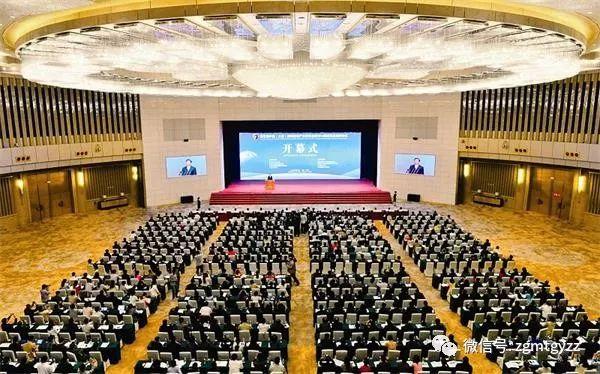 煤炭汽车运输最新动态,探秘巷弄深处的煤炭运输特色小店