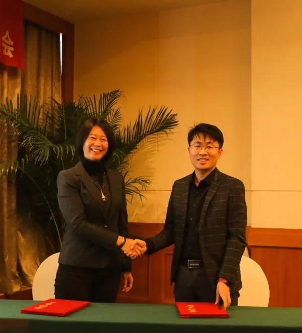 北大方正最新消息，温馨日常小故事揭秘公司动态