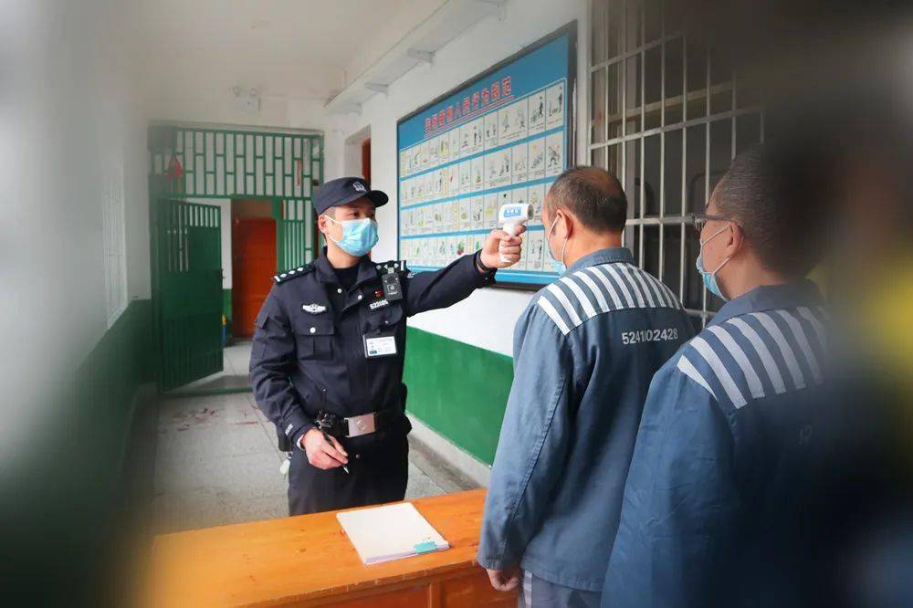 最新监狱拒收背后的故事与小巷独特小店的探秘