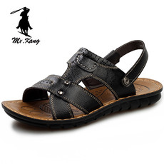 科技重塑时尚,最新凉鞋男体验前沿魅力