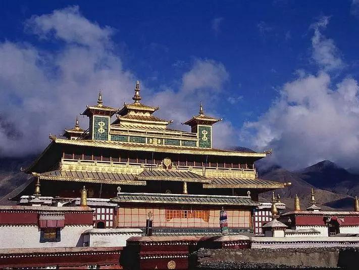 中国最新寺庙,科技与传统融合的前沿体验