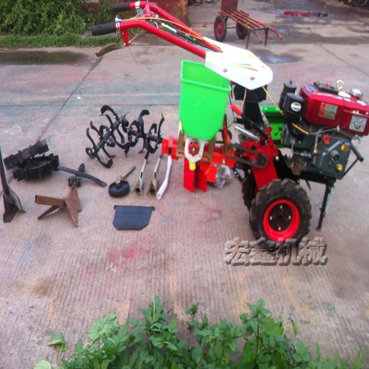 科技重塑土地，最新翻土机助力土地翻新与生活变革