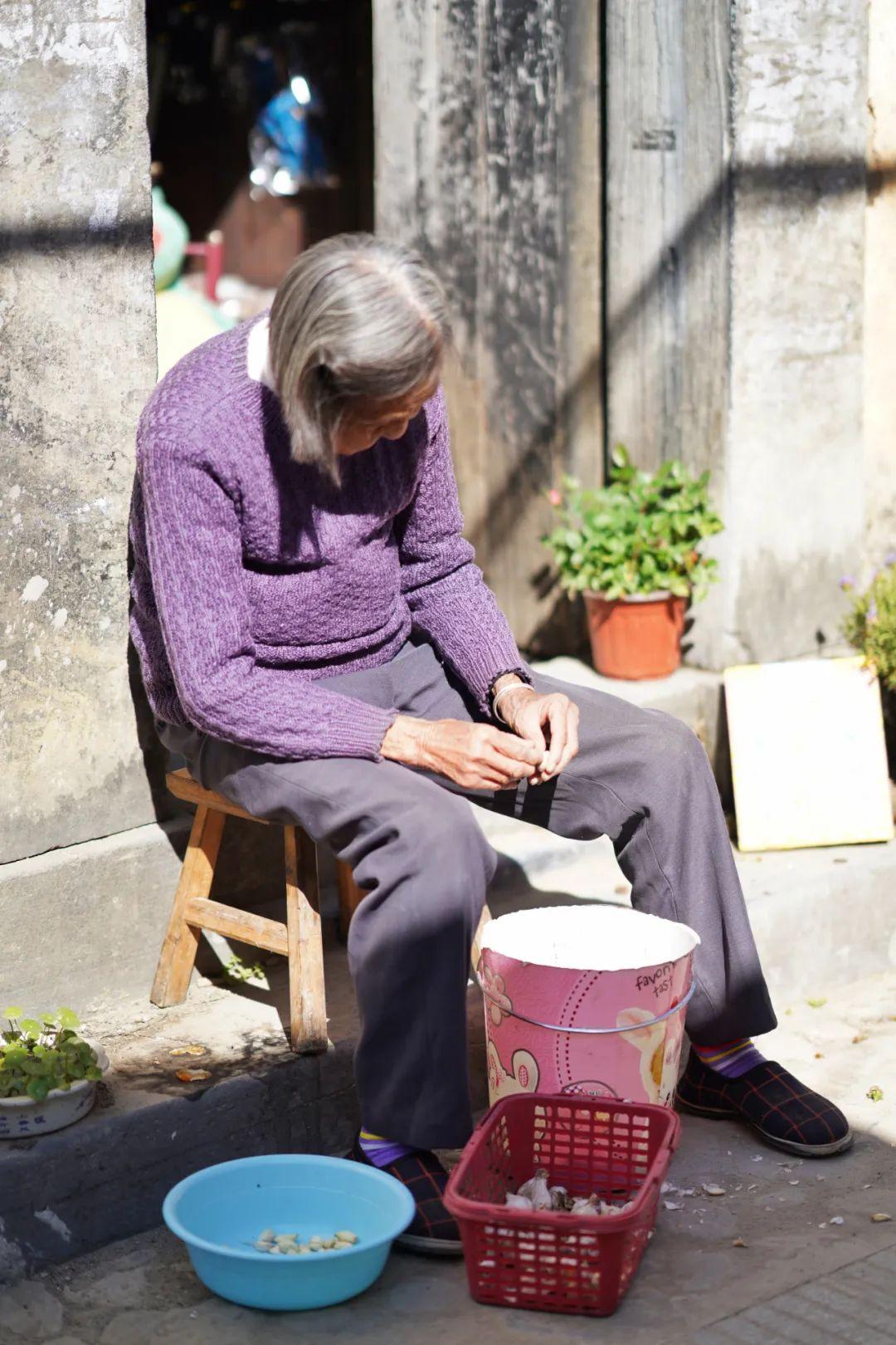 夏玥最新，璀璨新星的崛起之路