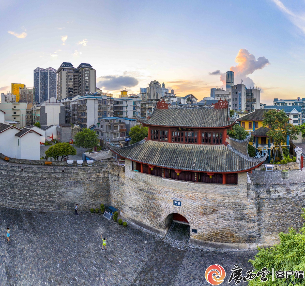 柳州门下的温馨日常揭秘