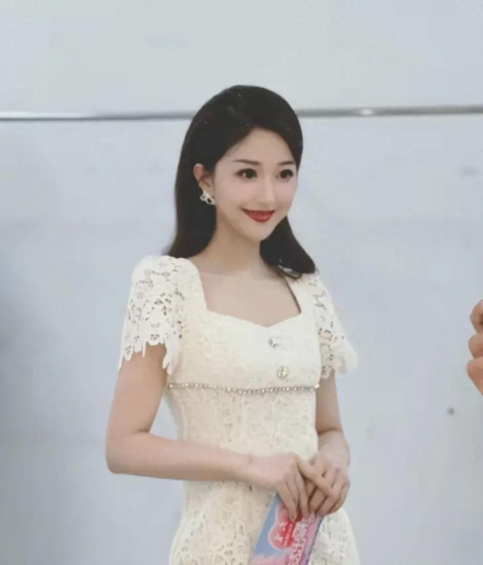 刘心悦的最新日常,爱与陪伴的温馨时光