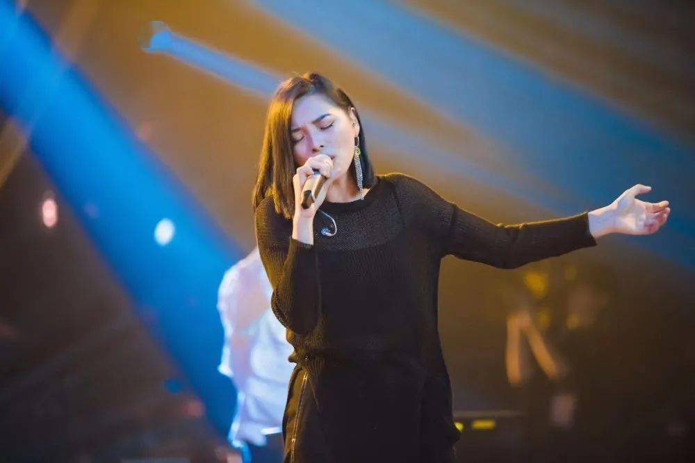 龙向楠最新动态,学习变化,自信成就梦想之路