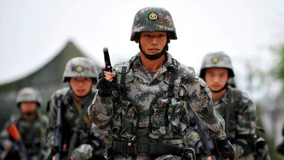 解放军最新日常，铁汉柔情时刻