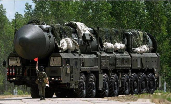 俄罗斯顶级新武器曝光，全球瞩目，小红书分享震撼场面！