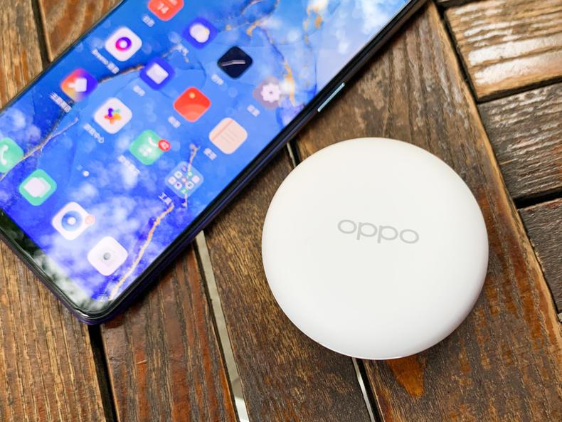 今年最新OPPO手机，价格亲民，潮流引领者的选择