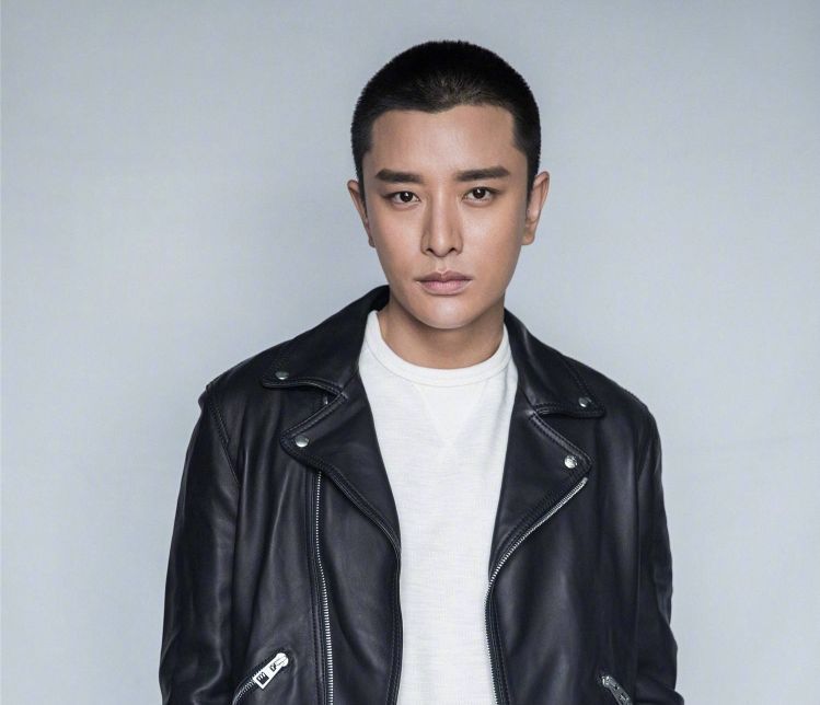 男明星短发时尚，潮流变迁与个性魅力的展现