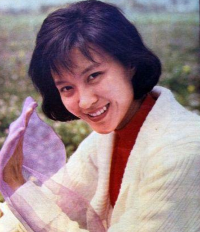 方舒与子健结局揭晓，科技新品引领智能生活新体验