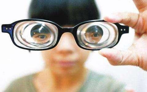 近视眼镜价格大全,选购指南与深度解析