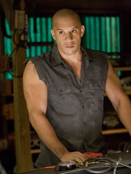 速激演员表,小巷中的星光璀璨闪耀