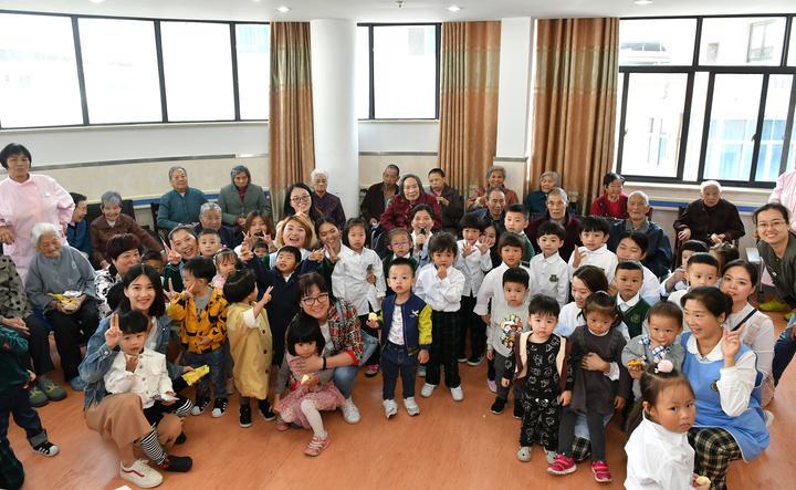 叶丹丹,天赋与努力的交融——演员之路的闪耀之星