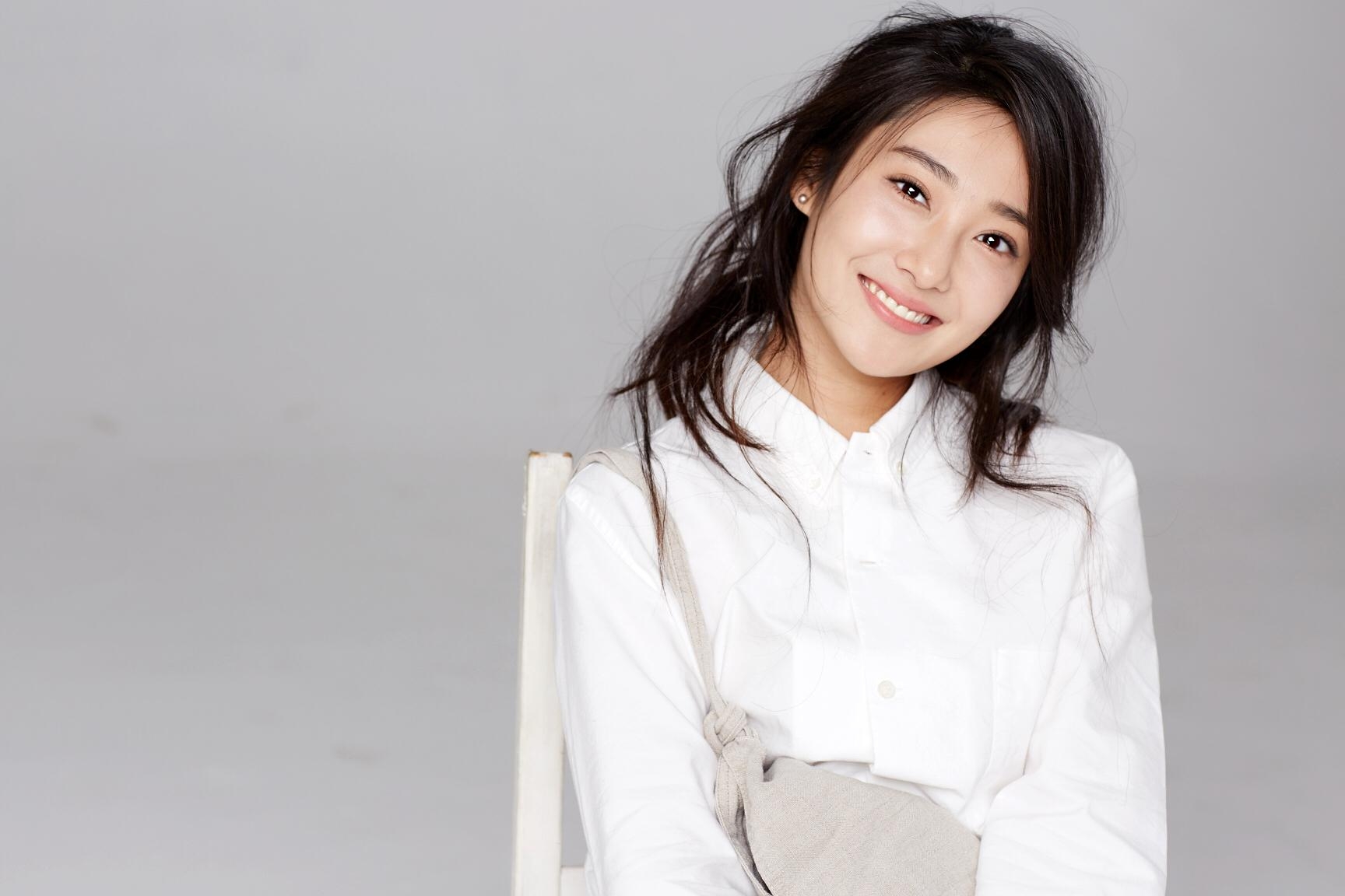 姓刘女演员探寻小巷中的美食秘境，有故事的小店