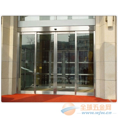 车库电动门价格探秘，小巷中的隐藏宝藏之门