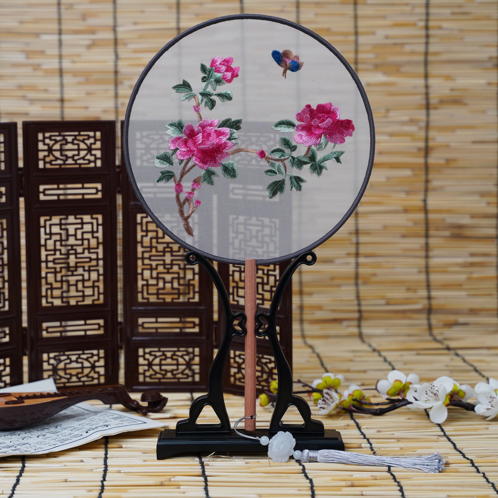 双面绣扇子价格的市场现状与个人观点分析