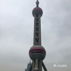 东方明珠电视塔，时代的象征与励志传奇