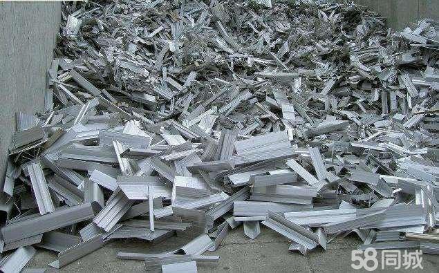 废铝最新价格揭秘,小巷深处的意外发现