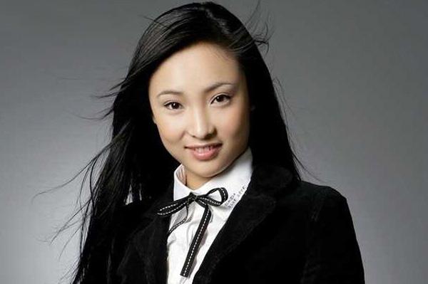 湖南卫视明星的成长之路,变化、学习与自信的力量展现荧屏风采