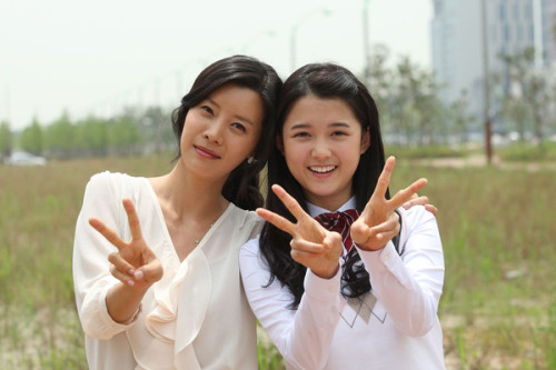 母亲演员表,情感深厚的影视角色解读