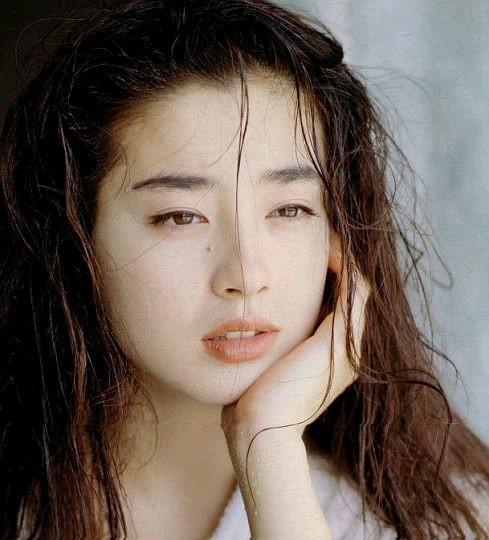 日本妈妈演员的智能生活新体验，高科技之选引领时代风潮