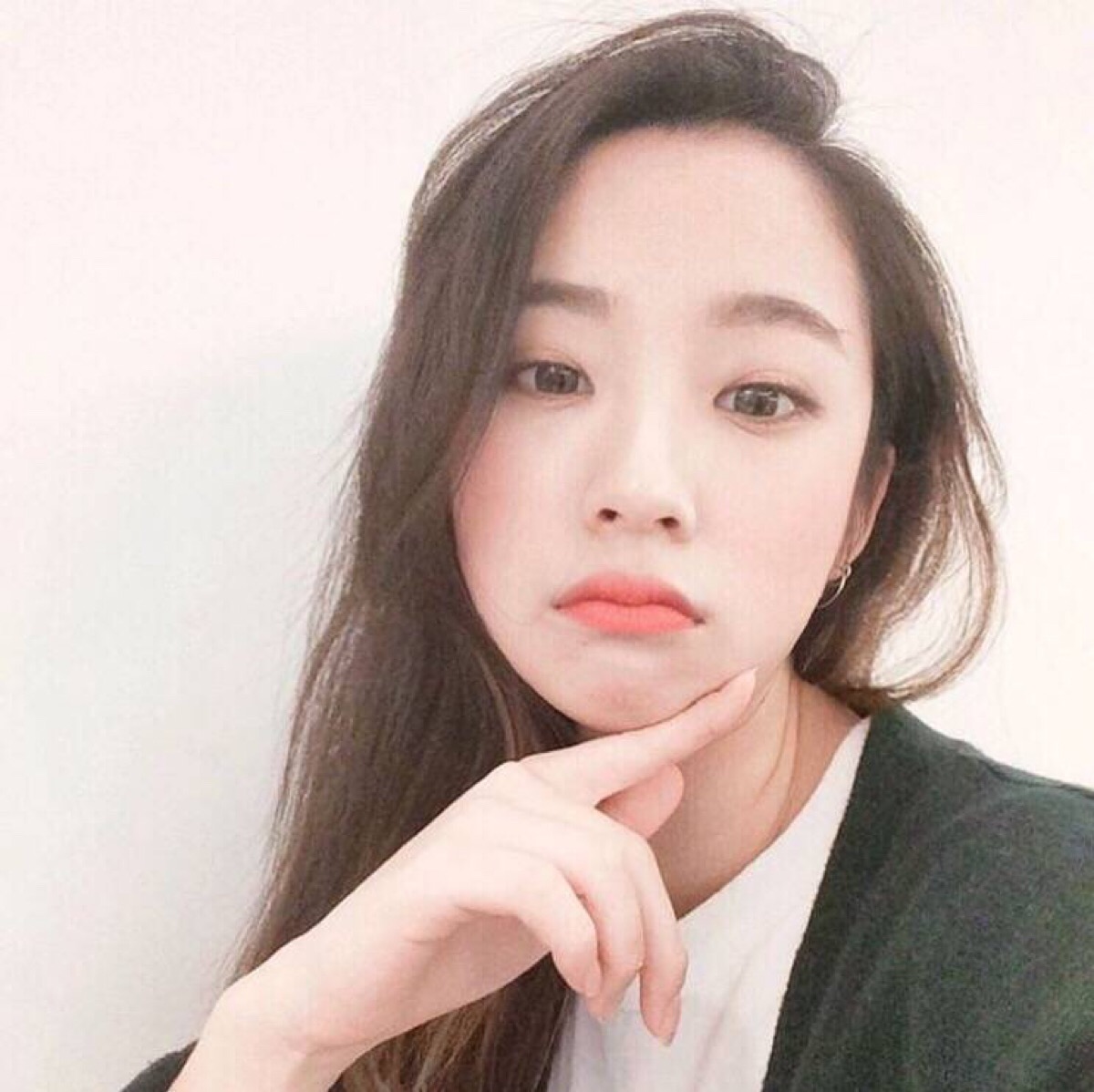 最新韩版女生头像潮流精选,美丽瞬间一睹为快