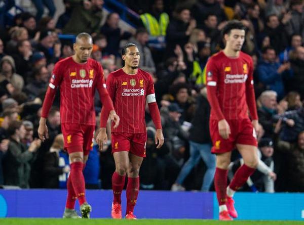 足球运动新趋势,技能提升与战术理解的全攻略解析