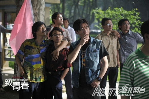 时光穿梭机,青春电影重塑视听盛宴,科技新品引领青春回忆之旅!