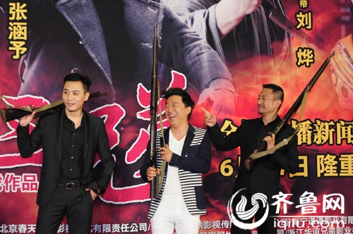 火线三兄弟演员演绎之路,深入人心的表演艺术探讨