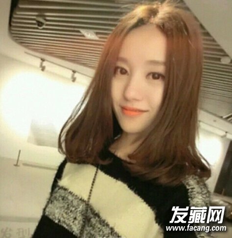 最新中分内扣发型展示,时尚潮流的蜕变与影响力